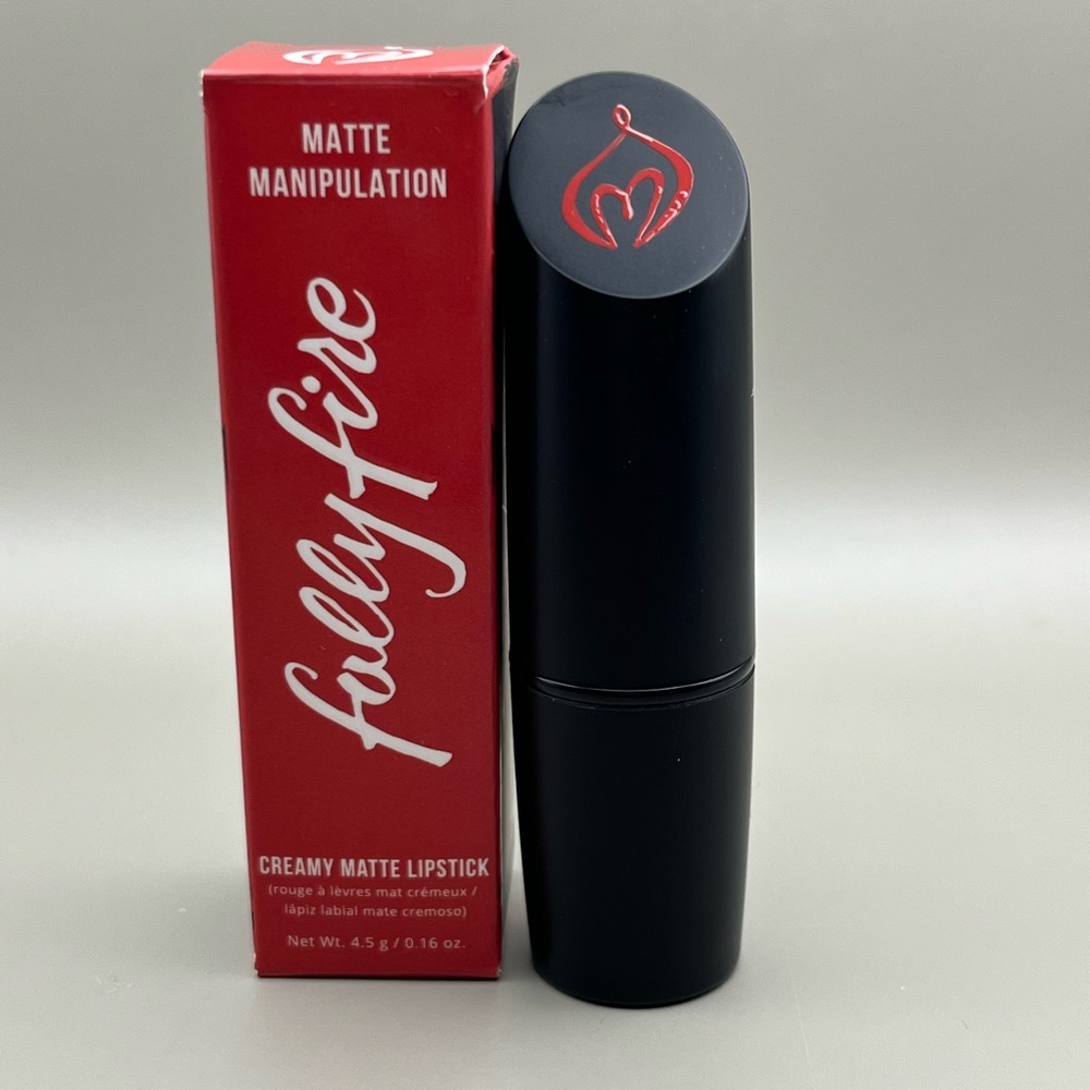 Folly Fire Creamy Matte Lipstick- Full House